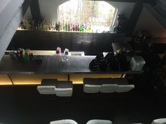 -穹六人间 people 6(岳阳路店)