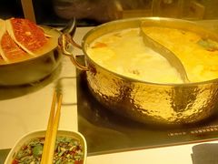 -椰子湾·海南火锅·糟粕醋·椰子鸡(正大广场店)