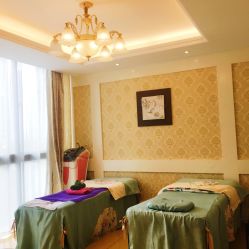 -悦芳庭美肤美体品牌集合店