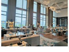 -深圳国际会展中心希尔顿酒店(前海华发冰雪世界店)