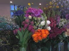 -FLOVIE FLORIST CAFE