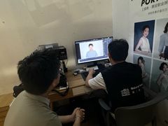 -真我樣照相馆·身份证·证件照·外拍(环球港店)