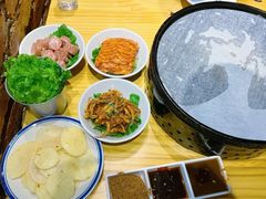 -么肆烤肉(汉街形象店)
