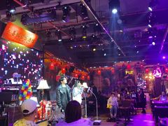 -喜鹊音乐酒馆(西街店)