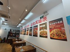 -佬缸炮江湖川菜(玉林店)