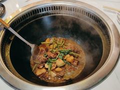 -哈尔滨烧烤·山河村铁锅炖(交大店)