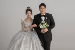 -都市丽人婚纱摄影