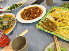 -肥肥虾庄·金牌油焖大虾(东湖欢乐谷店)