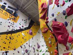 -问山MountQuest攀岩馆