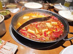-巴隆门重庆老火锅(太湖路店)