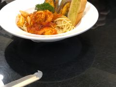 -J Daeng Seafood