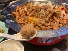 -胖哥俩肉蟹煲(济南世茂国际广场店)