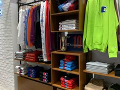 -Champion(武汉国际广场店)