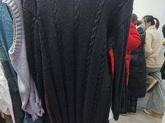 -意法服饰城