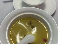 -云南荟·湖畔领宴(领事馆店)