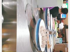-钱小主·自助回旋烤肉火锅餐厅(东方新天地店)