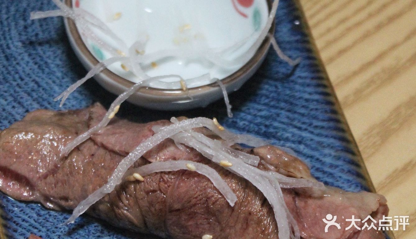 成都美食｜寒冷冬日怎么也少不了一次寿喜锅呀[礼花]