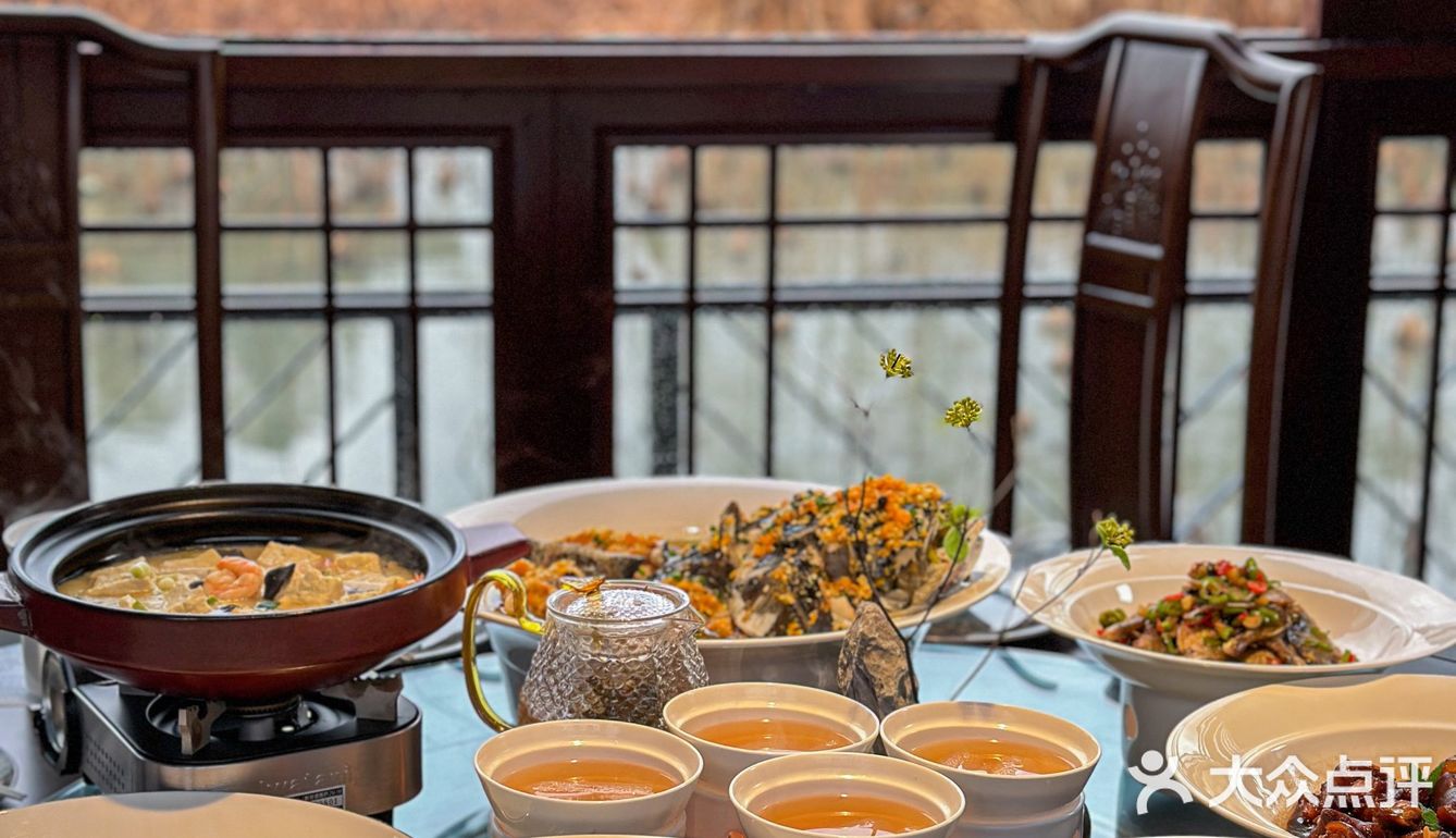东湖最美湖景餐厅🍴还有围炉煮茶🍵