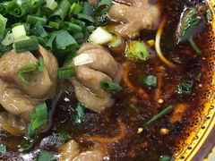 -胥佳烧鸡公牛肉面馆