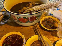 -拈签一笑黄牛肉辣卤串串