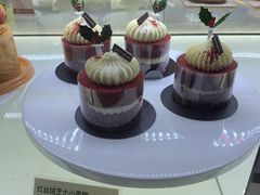 红丝绒芝士小蛋糕-多乐之日(颐堤港店)