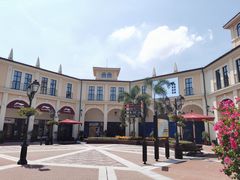 -佛罗伦萨小镇广佛名品奥特莱斯(疏港路店)