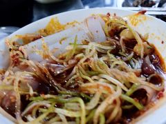 -烤肉小伙烤肉店