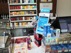 -阳光小玛特便利店(华府天地购物中心店)