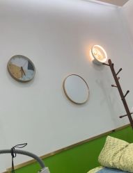-苗医生专业祛痘·皮肤管理