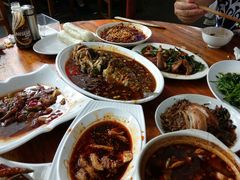 -月圆霖特色农家乐