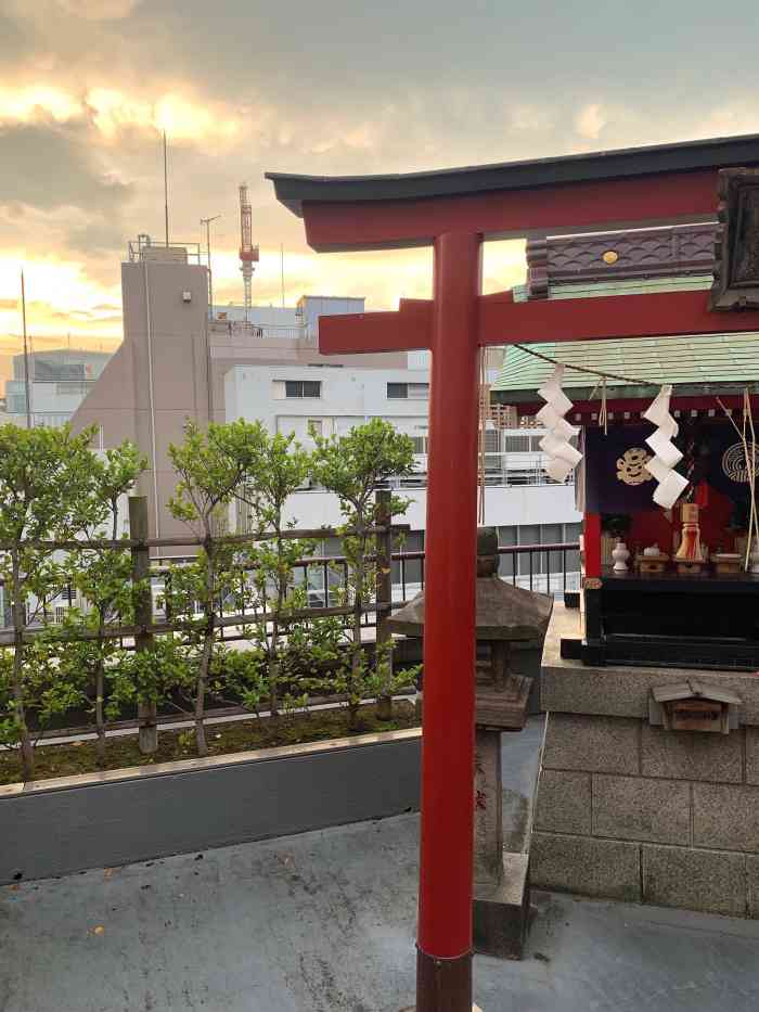 朝日稻荷神社-"「稻荷神社」堪称是最贴近日本人生活的神社.