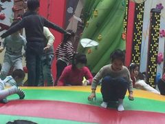 -蒙特利亲子乐园