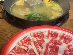 -巴卤社老火锅(财富店)