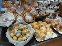 -苹果花园(南泉路店)
