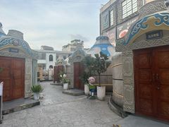 -娜仁图雅蒙古美食村(33小镇店)