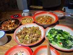 -老三样·美食研究中心(世贸路店)