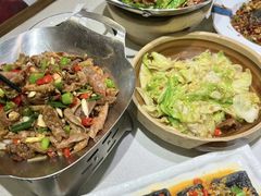 -湖南人家湘菜馆(镇江路店)