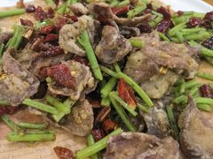 -虹海圣肉饼店家常菜馆