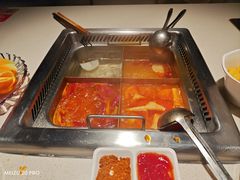 -海底捞火锅鲜切牛肉主题店(长寿路店)