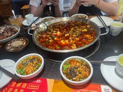 -小饕荟雅安贡椒鱼鲜馆(广福桥店)