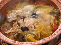 -阿婆情腊排骨火锅(金虹路店)