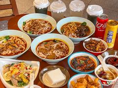 -秤砣砣·湖南粉面馆(青年路店)