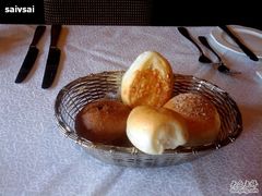餐前面包-北京建国饭店杰斯汀法餐厅