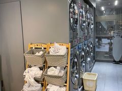 -上海虹桥中心爱琴海亚朵S酒店