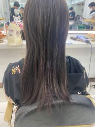 -镁连社·美联社