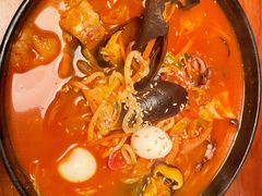 海鲜辣炒面-Outdark Korean Restaurant