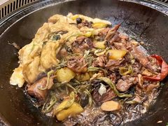 -万里闯关东铁锅炖菜馆(高新旗舰店)