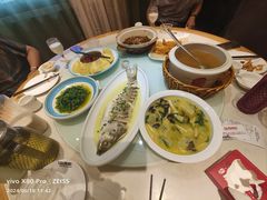 -江南韵·无锡太湖文化体验餐厅(凤凰天街店)