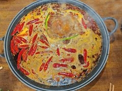 -黄潇洒老火锅(九眼桥宏济巷店)