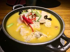 -吃饭皇帝大土家民族菜(正大广场店)